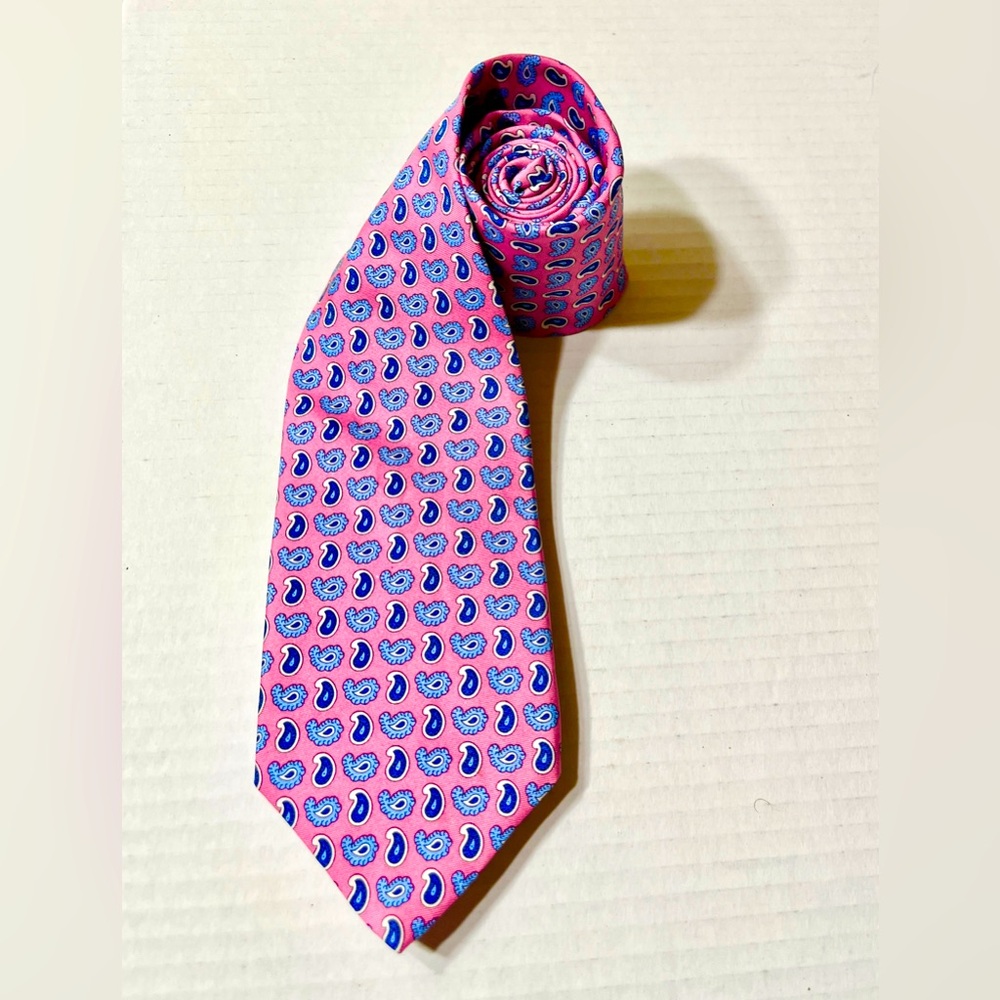 Brooks Brothers Tie Men’s OS Paisley Pink‎ Blue 100% Silk 346 Preppy Heritage